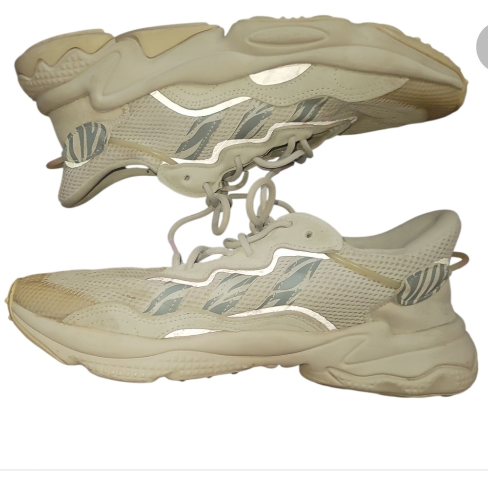 Adidas ozweego night runner athletic running shoes reflective White Sneakers